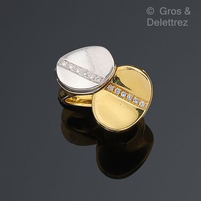BIBIGI Modernist ring in yellow and white gold 750 thousandths surmounted by two...