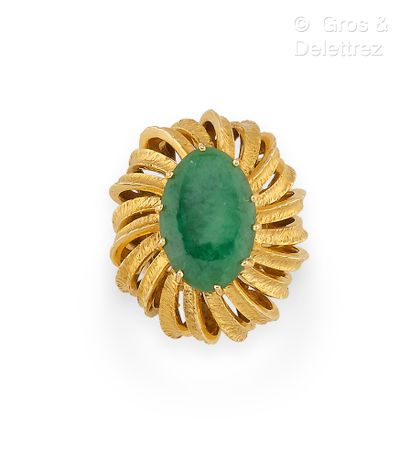 LALAOUNIS Yellow gold ring 750 thousandths with oval bezel with textured and openwork...