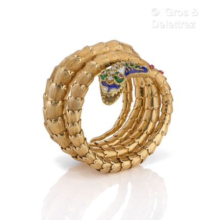 null Articulated bracelet "Snake" in yellow gold 585 thousandths entirely chased,...