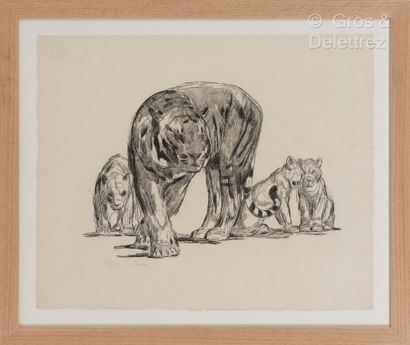 Paul JOUVE (1878-1973) Tigresse et ses petits, 1931
Eau-forte originale sur papier...