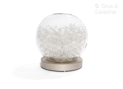 Clément NAUNY dit DESNY (1900-1969) Lampe aquarium à vase de forme sphérique en verre...