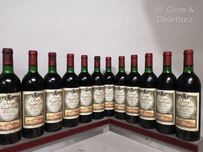 null 12 bouteilles Château RAUZAN GASSIES - 2e Gcc Margaux 1982 Etiquettes légèrement...