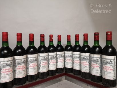 null 11 bouteilles Château L'EGLISE CLINET - Pomerol 1982 Etiquettes tachées. 6 base...