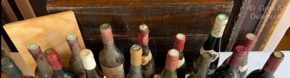null 15 bouteilles VINS DIVERS FRANCE et ETRANGERS A VENDRE EN L'ETAT BORDEAUX BOURGOGNE...
