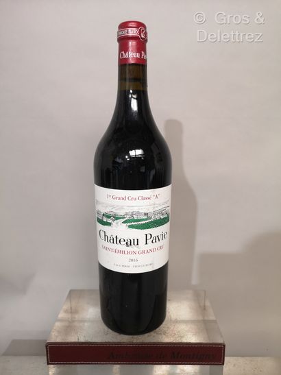 null 1 bouteille Château PAVIE - Saint Emilion 1er Gcc (A) 2016 Etiquette légèrement...