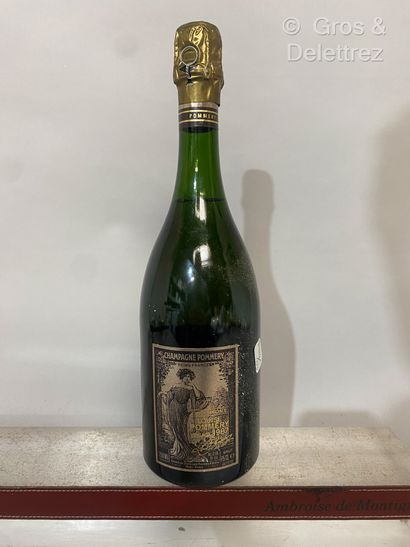 null 1 bouteille CHAMPAGNE POMMERY Cuvée "Louise" 1987 Belle couleur et pétillant....