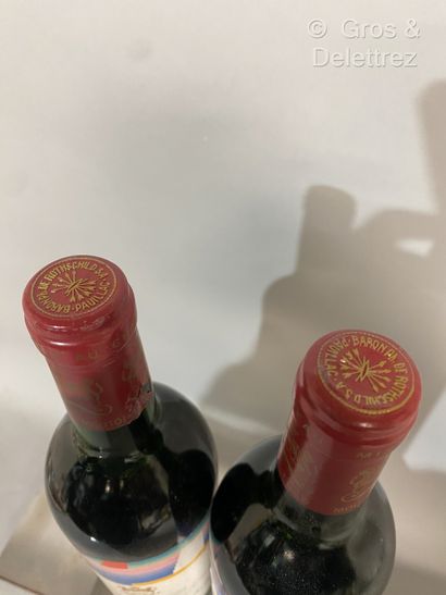 null 2 bouteilles Château MOUTON ROTHSCHILD - 1er Gcc Pauillac 1984 Etiquettes légèrement...
