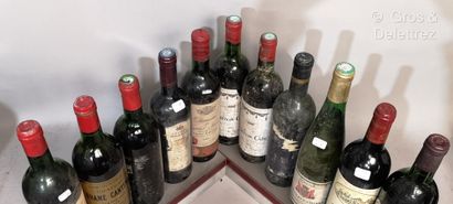 null 11 bouteilles Vins DIVERS de FRANCE A VENDRE EN l'ETAT Ch. BEYCHEVELLE 1978...