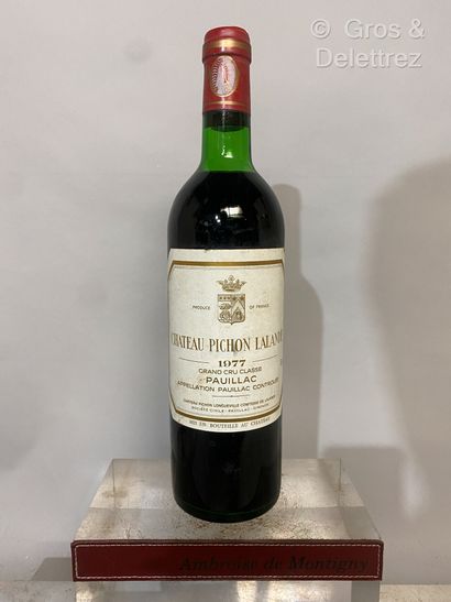 null 1 bouteille Château PICHON COMTESSE de LALANDE - 2e Gcc Pauillac 1977 Etiquette...