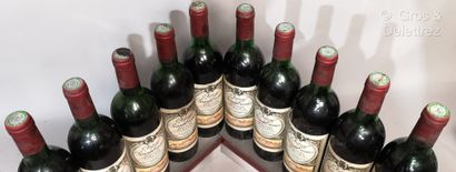 null 10 bouteilles Château RAUZAN GASSIES - 2e Gcc Margaux 1982 Etiquettes légèrement...