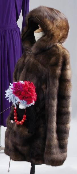 REBECCA Duffle coat en Zibeline brune de Russie, capuche double fourrure bordure,...