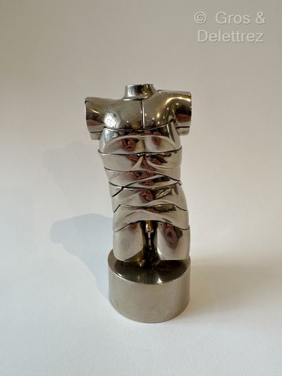 null Miguel BERROCAL (1933-2006)
"Mini David"
Sculpture amovible en métal.
Signée...