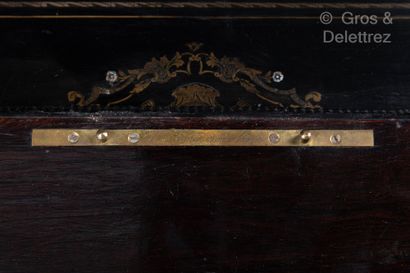 null Rectangular travel writing case in blackened wood veneer decorated with fillets...