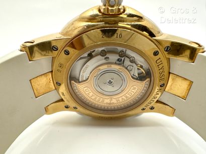ULYSSE NARDIN, Modèle « Dual Time », Référence « 246-10 » Grande montre-bracelet...