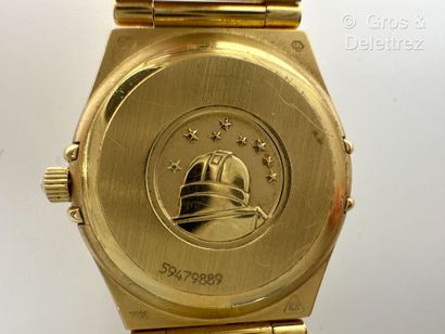 OMEGA, Modèle « Constellation » Bracelet-montre de dame en or jaune 750 millièmes....