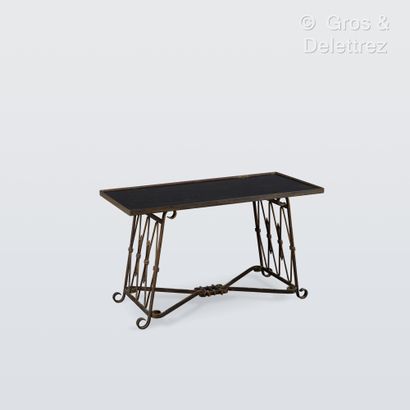 null André ARBUS (1903-1969), in the style of
Wrought-iron middle table with rectangular...