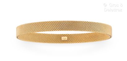 TIFFANY & CO, Collection « Somerset–Moyen modèle » Bracelet jonc rigide en or jaune...