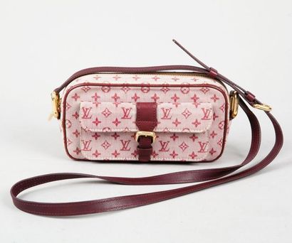 LOUIS VUITTON Pochette « Juliette» en toile chinée et cuir bordeaux, fermeture éclair,...