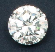 null Diamant taillé en brillant. Poids: 3,99 carats, couleur: I, pureté: IF. Pur...