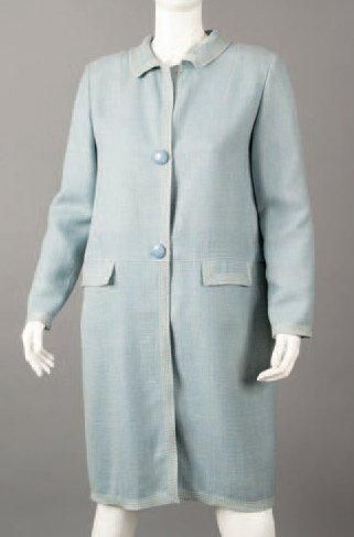 LOUIS VUITTON par Marc Jacobs Manteau de forme sac en toile de laine tissé bleu ciel...