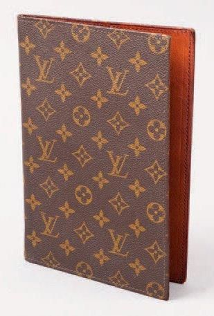 LOUIS VUITTON Enveloppe de courrier en toile monogram, intérieur en cuir marron....