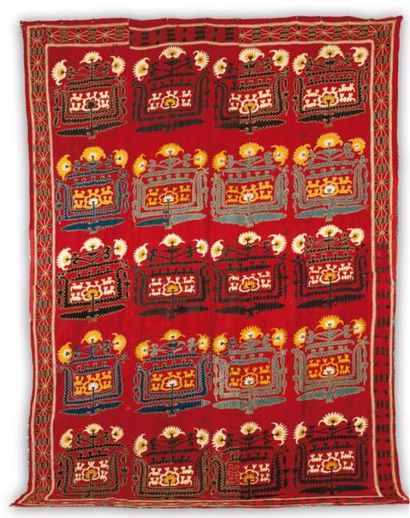 null Une Suzani Une broderie-suzani sur fond rouge, Asie Centrale A 20th century...
