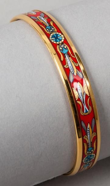 HERMES paris made in Austria Bracelet jonc en métal doré émaillé à décor égyptien....