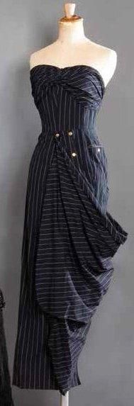 Jean-Paul GAULTIER femme 1985-1990 Robe bustier en toile de laine tennis, marine,...