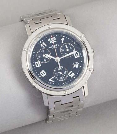 HERMES Paris Swiss Made n°CL1.910/2032644 Montre "Clipper" en acier chronographe...