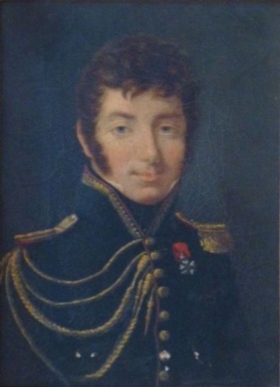 ECOLE FRANCAISE VERS 1825/1830 Portraits d'un officier et de sa femme Paire de toiles...
