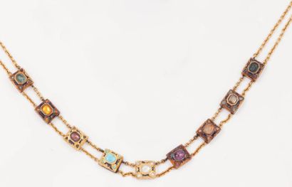 null Collier en or jaune orné de 9 motifs émaillés sertis de pierres fines, perles,...