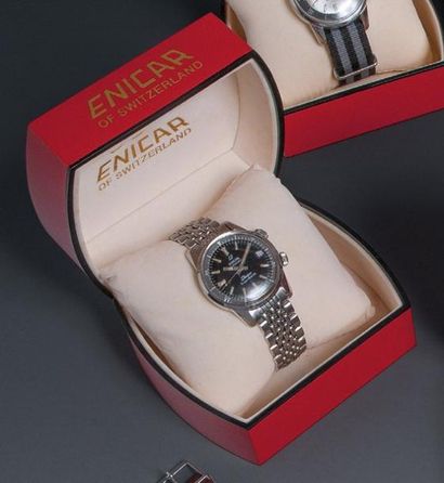 ENICAR SHERPA SUPER DIVETTE vers 1960 Rare et belle montre bracelet de plongée en...