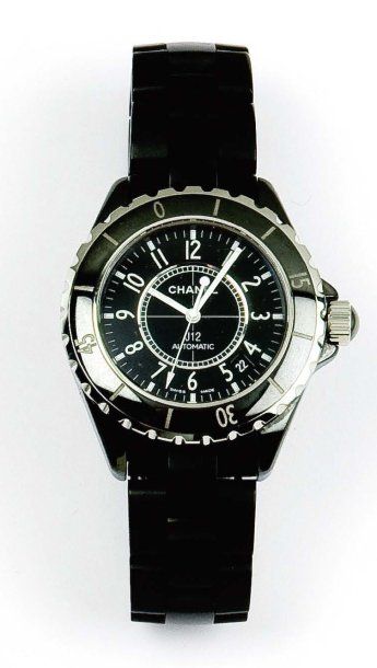 CHANEL «J 12» Bracelet-montre en céramique noire et acier, cadran noir à chiffres...