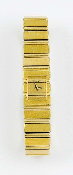 PIAGET «Polo» Bracelet-montre de dame en or jaune, cadran or, mouvement à quartz,...
