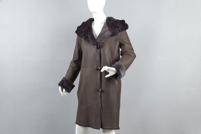 JEKEL Duffle-coat à capuche en envers cuir marron et Mouton en coordonné, simple...
