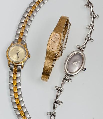 null Lot de trois bracelets montres de dame en acier et acier doré et argent de marque...