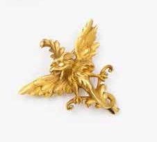 null Broche «Dragon» en or jaune ciselé. P. 14,8g