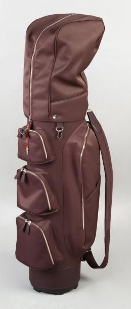 HERMÈS Paris made in France Sac de golf en toile de coton polyamide et buffle marron,...