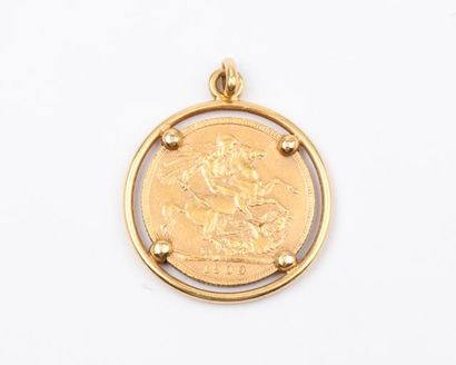 null Pièce de 20 Francs Français en or jaune monté en pendentif. P. 10,7g