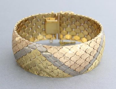 Bracelet ruban en or de trois couleurs à...