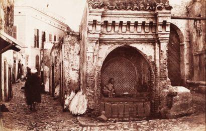 James Valentine (1815-1880) Maroc, c. 1875. A moorish well. Fontaine des slaghines,...