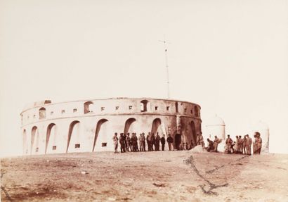 Photographe de l'armée espagnole Maroc, c. 1890 Ville autonome de Mellila. Campement...