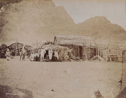 Coutinho Brothers Officiers britanniques et divers Yémen, c. 1880-1900. Aden. Vues...