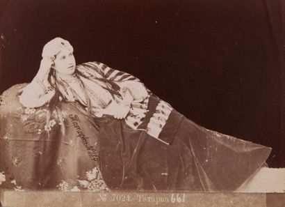 Dmitri Ivanovitch Ermakov (1846-1916) Femmes du Caucase, c. 1880. Dix épreuves sur...