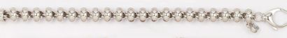CHOPARD Bracelet articulé en or gris orné d'une breloque «Coeur» sertie de diamants...