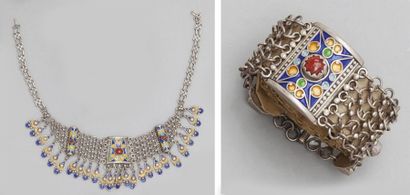 null Collier et bracelet, probablement Grande Kabylie, Benni Yenni, XXe siècle Les...