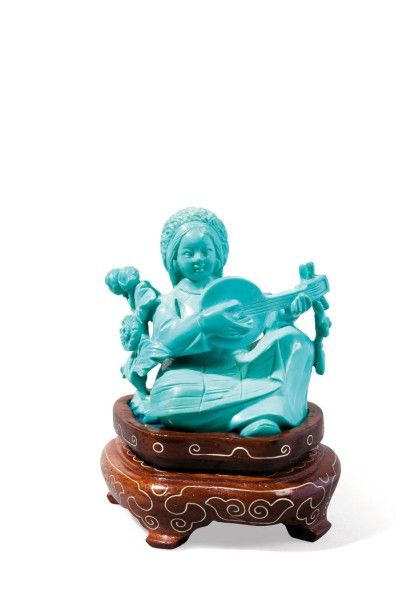 null Statuette en turquoise représentant une jeune musicienne. Chine, Haut: 4.1c...