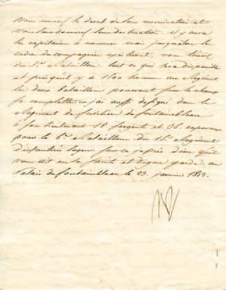 null Ordres de former des bataillons. Lettre signée Np., adressée au Duc de Feltre....