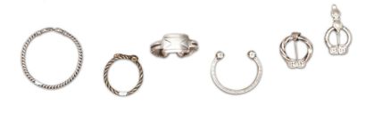 [MCD] Trois chevillières, bracelet et deux fibules, Maroc et Tunisie, XXe siècle...