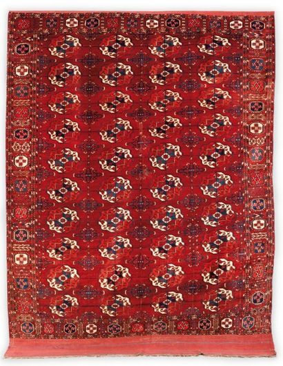 null Tapis Tekke, Turkestan An antique classic Tekke main carpet. Central Asia, West...